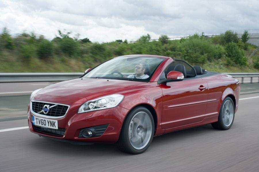  Volvo C70 2010 года  (фото 16 из 51)